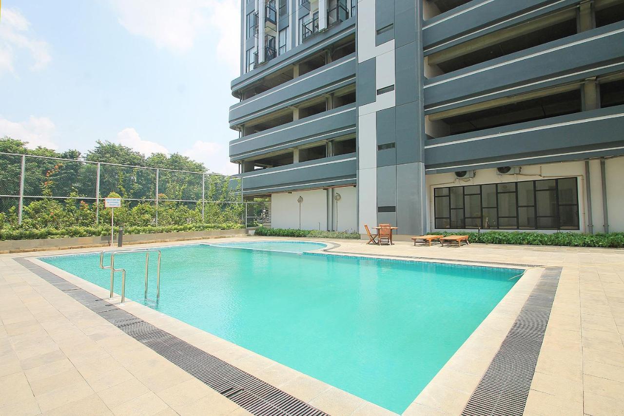Monroe Jababeka Cikarang By Aparian Apartemen *